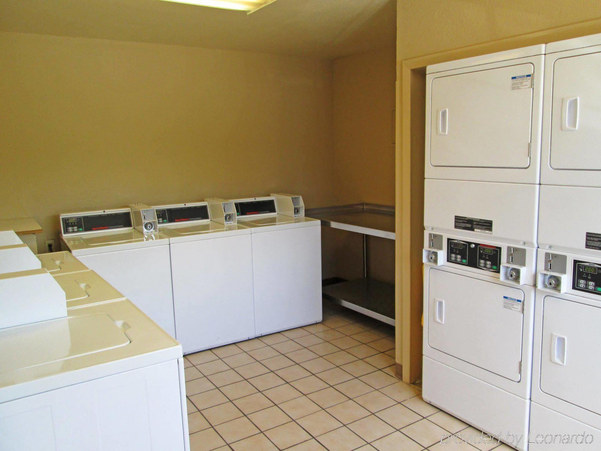 Extended Stay America Suites - Arlington Extérieur photo